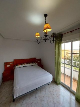 Casa adosada en alquiler en Plasencia