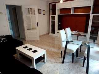 Casa adosada en alquiler en Plasencia