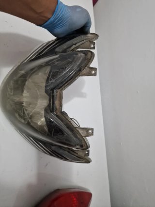 Faro Yamaha Jog