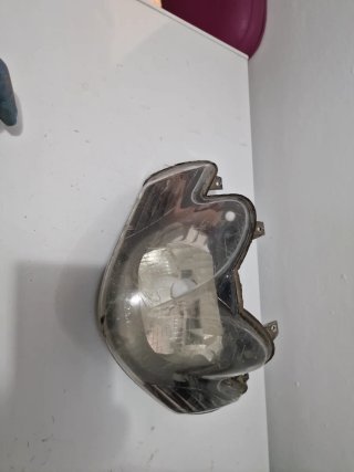 Faro Yamaha Jog