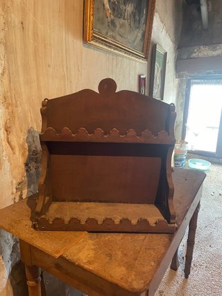 Especiero antiguo de madera