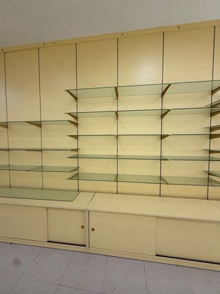 Muebles de tienda: Vitrinas y estanterías
