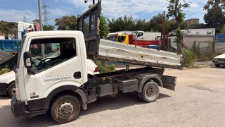 Nissan NT400 Cabstar 2016