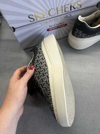Skechers Court Classics Memory Foam