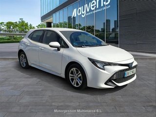 Renting-TOYOTA COROLLA 1.8 125H ACTIVE TECH E-CVT