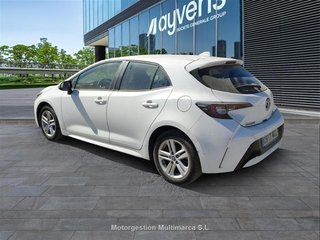 Renting-TOYOTA COROLLA 1.8 125H ACTIVE TECH E-CVT