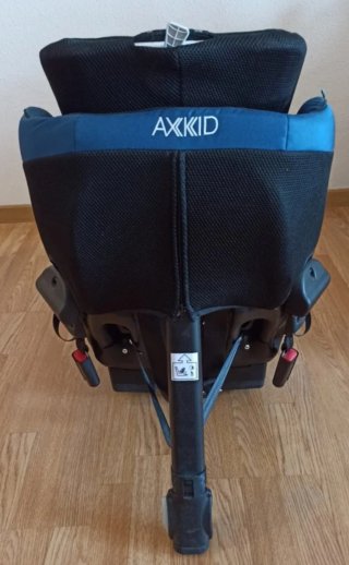 Silla coche Axkid (contramarcha)