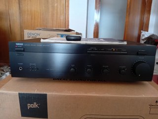 Amplificador Yamaha AX-380 Natural Sound