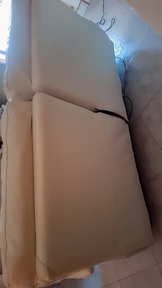 Sofá eléctrico de piel blanco