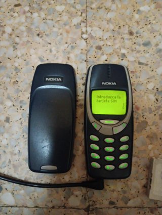 2 x Nokia 3310 (azul y gris)