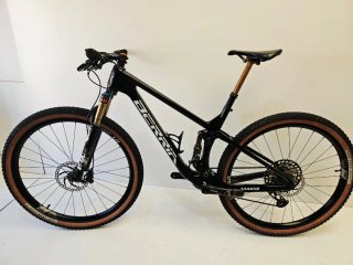 Berria Mako M
