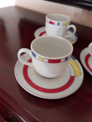 Juego 3 tazas y platos café Chateau Valmont