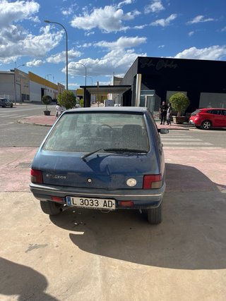 Peugeot 205 1998