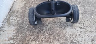 Triciclo Kinderkraft rosa y negro