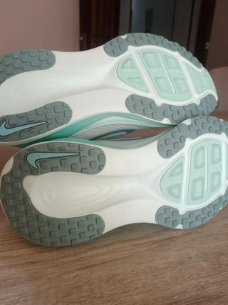 Zapatillas Nike Vomero 18 running