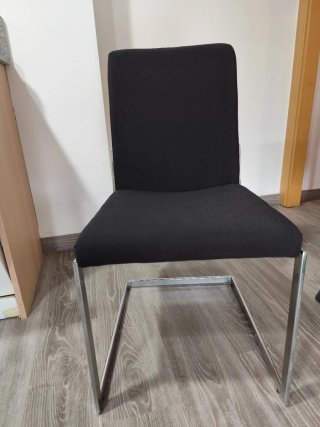 Mesa extensible 135-230cm + 4 sillas