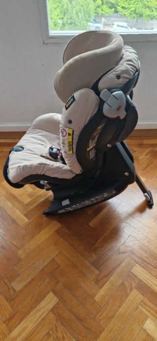 Silla de coche BeSafe color beige