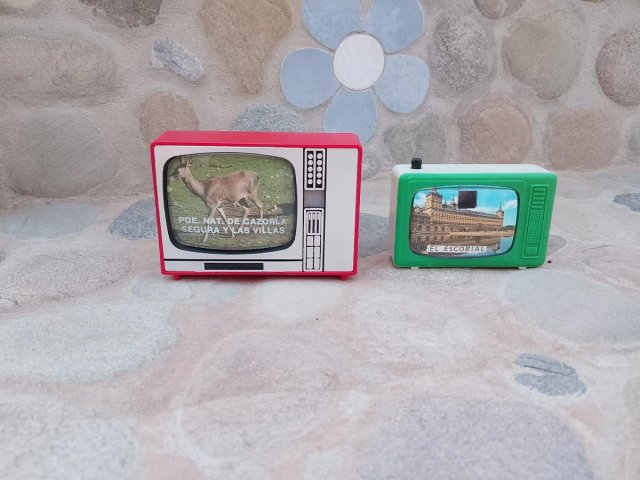 Televisor Vintage Miniatura Diapositivas 1960/70