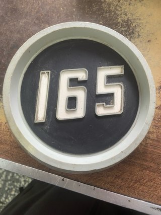 Insignia Massey Ferguson 157 , 165 ,178 , 155 ,175