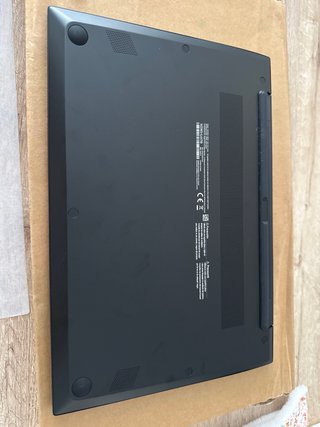 LG gram 14 Core Ultra 7 W11 Pro Nuevo