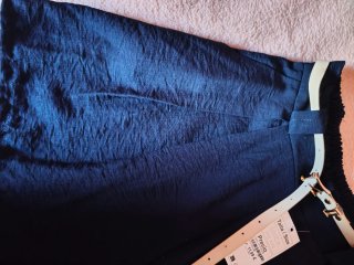 Falda pantalón azul con cinturón