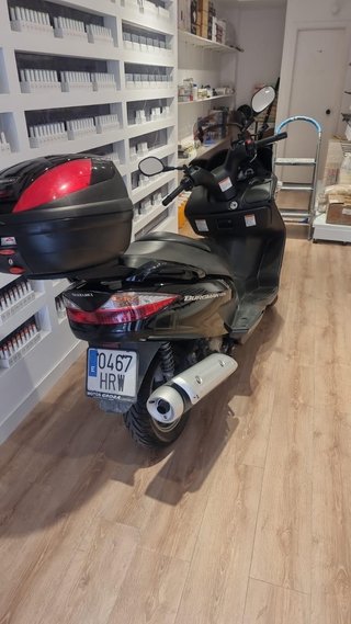 Suzuki UH125G Scooter 2013 Negra