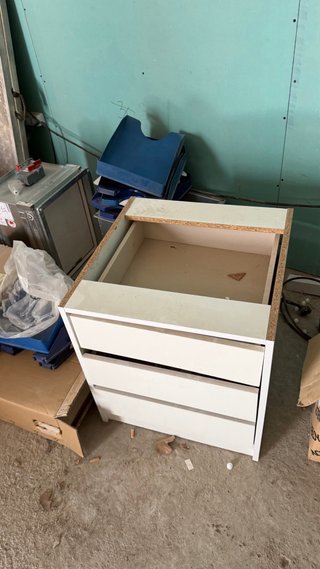 Cajonera blanca sin tapa