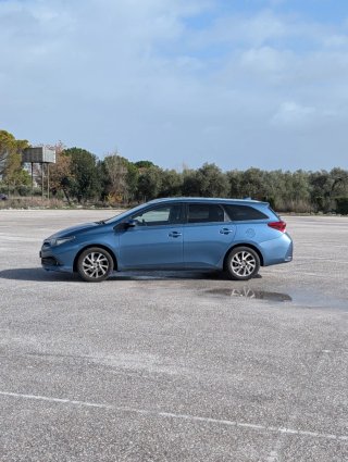 Toyota Auris 2016