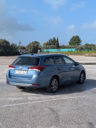 Toyota Auris 2016