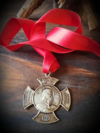 Antigua medalla Apostolado de la Oración