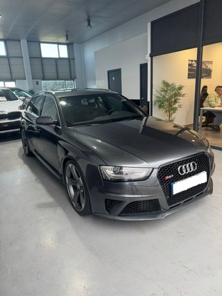 Audi RS4