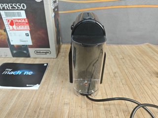Cafetera Nespresso DeLonghi Inissia EN80.B Negra