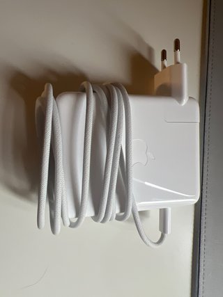 Cargador MacBook Pro 140W