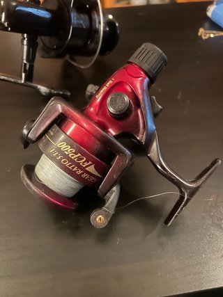 2 Mulinelli da Pesca LF 8000 e FCP500