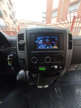 Mercedes-Benz eSprinter 2013
