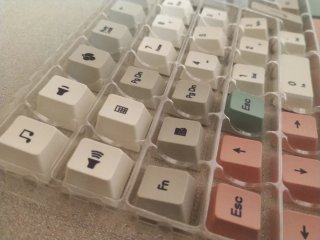 Keycaps Retro Cherry Set Incompleto