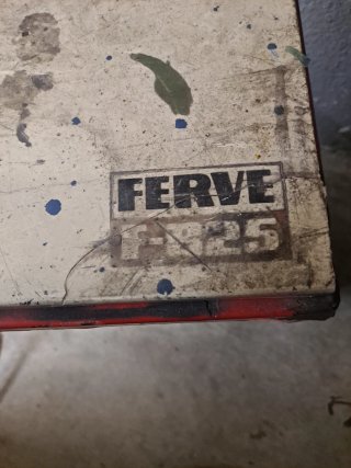 Cargador Baterías Ferve F825