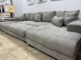 Diseño Moderno: Rinconera Kim Estreno 899€ Sevilla