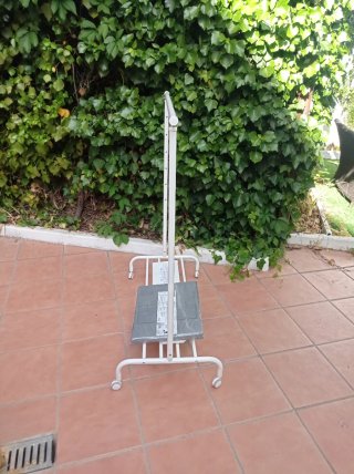 Burro perchero IKEA blanco metal