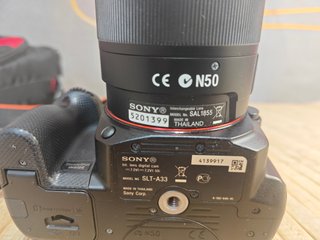 Sony Alpha SLT-A33 Cámara Digital