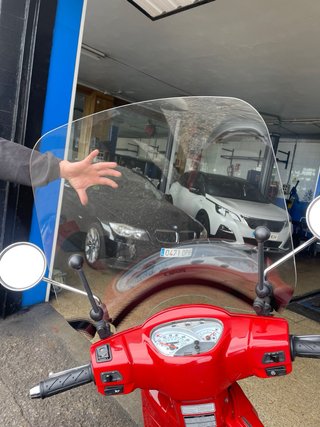 Cristal parabrisas Moto Kymco Scooter Rojo