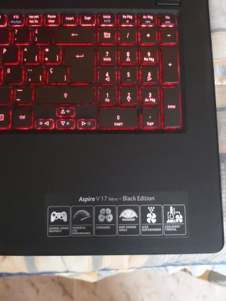 NUEVO! Portatil Acer Aspire V17 Nitro Black