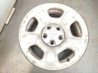 Llantas 16” Jeep Cherokee KJ Originales