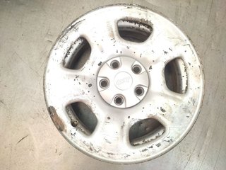 Llantas 16” Jeep Cherokee KJ Originales