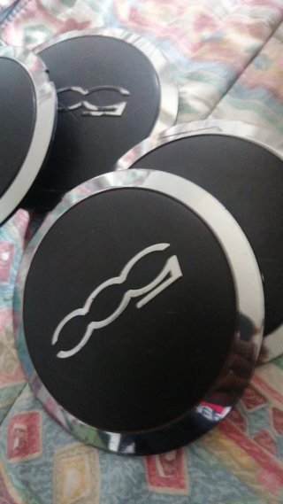 Tapas de Rueda Fiat 500  A 10€ la unidad. Kedan 3
