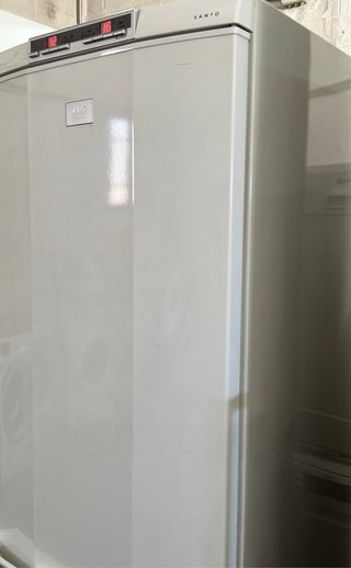 FRIGORÍFICO COMBI NO FROST MARCA AEG