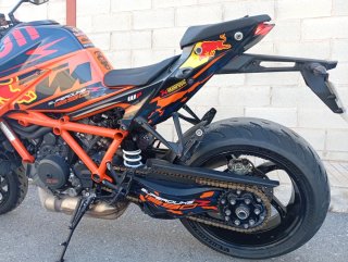 KTM 1290 SUPER DUKE R