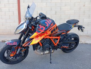 KTM 1290 SUPER DUKE R