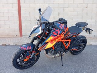 KTM 1290 SUPER DUKE R