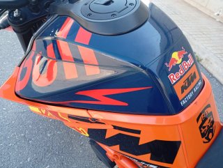 KTM 1290 SUPER DUKE R